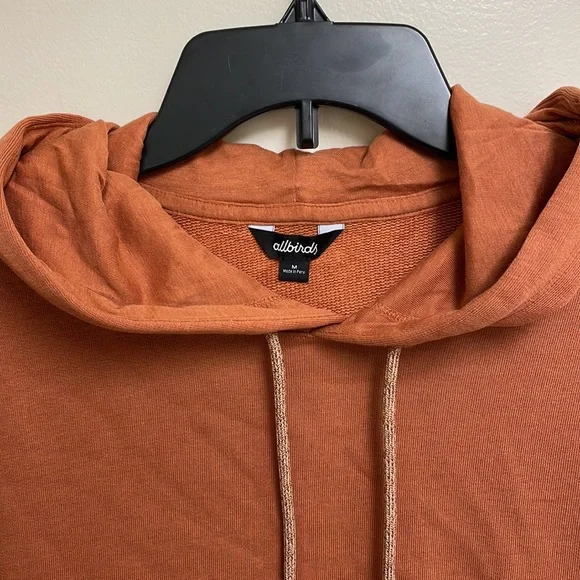 Allbirds Women’s Sweatshirt Orange Medium - Picture 2 of 4